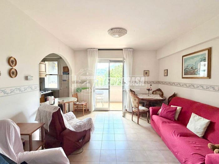 Appartamento trilocale in vendita in Viale dei Platani, Ascoli Piceno