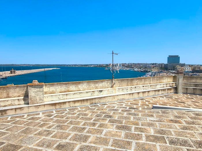 Appartamento con 6 locali in vendita in Riviera Cristoforo Colombo, Centro Storico, Gallipoli