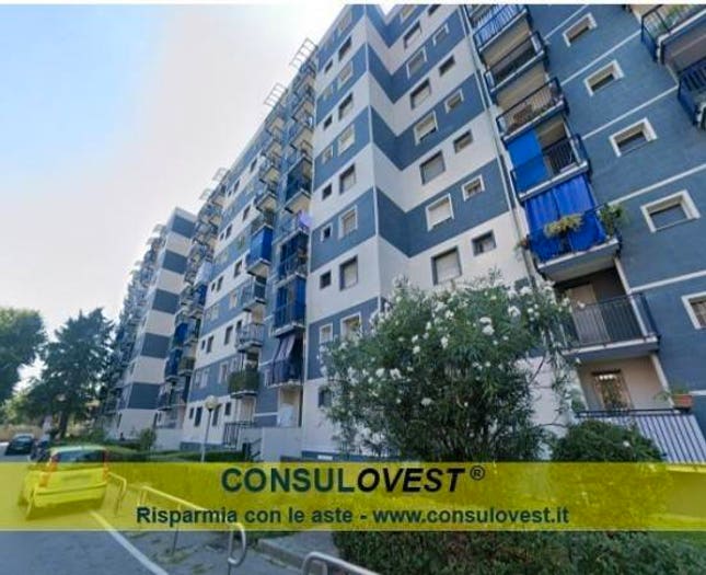 Appartamento quadrilocale in vendita in Via Marzabotto, Corsico