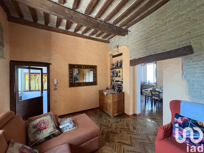 Casa con 6 locali in vendita in Via Roma, Centro, Sant'Ippolito
