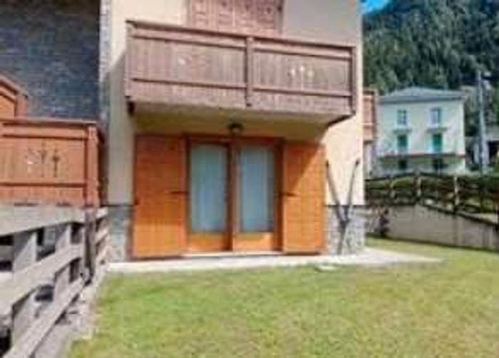 Appartamento monolocale in vendita in Via Stelvio snc, Centro, Sondalo