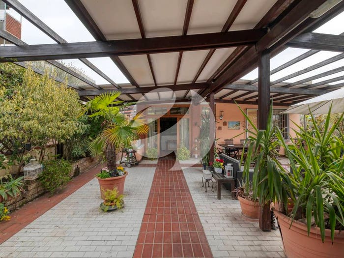 Appartamento con 6 locali in vendita in Mazzini Fossolo, Bologna