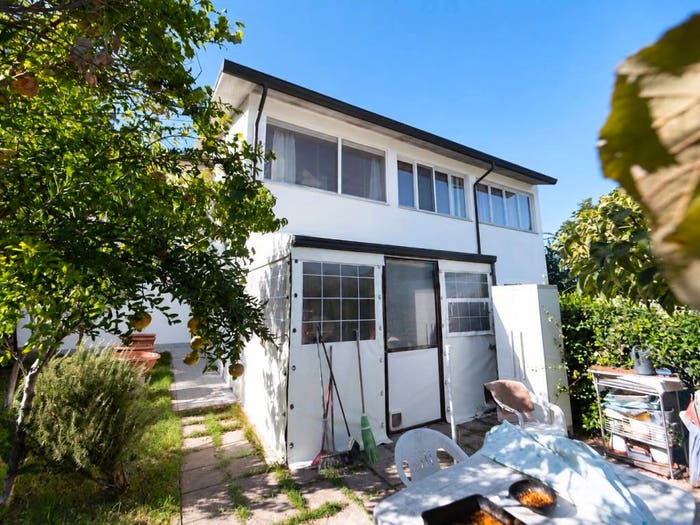 Casa con 6 locali in vendita in Via Lughese, Villafranca, Forlì