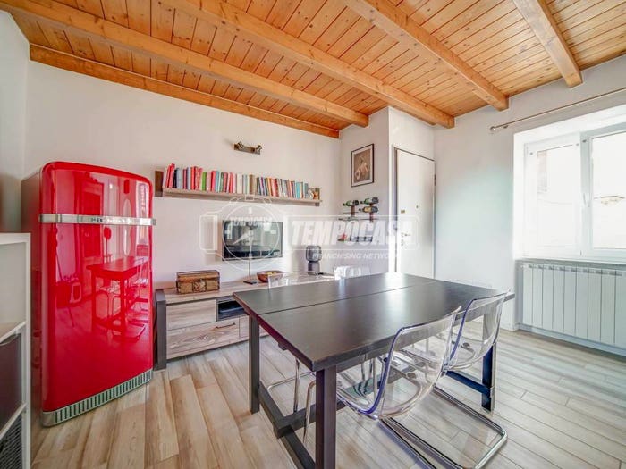 Appartamento trilocale in vendita in Via Matteotti, Centro, Mornago