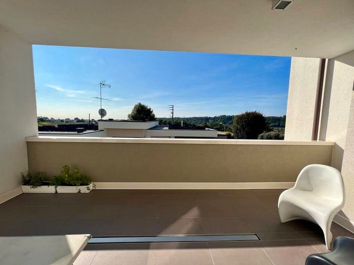 Appartamento con 5 locali in vendita in Via Erizzo, Montebelluna