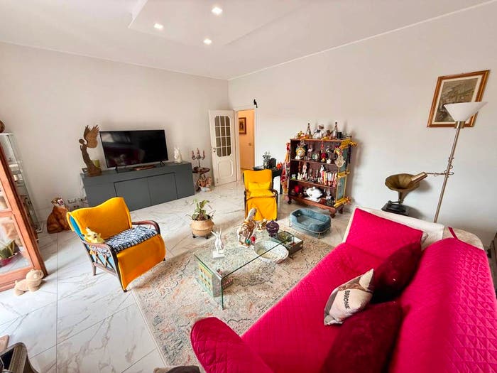 Appartamento trilocale in vendita in Via Sant'Alessandro, Centro, Caronno Pertusella