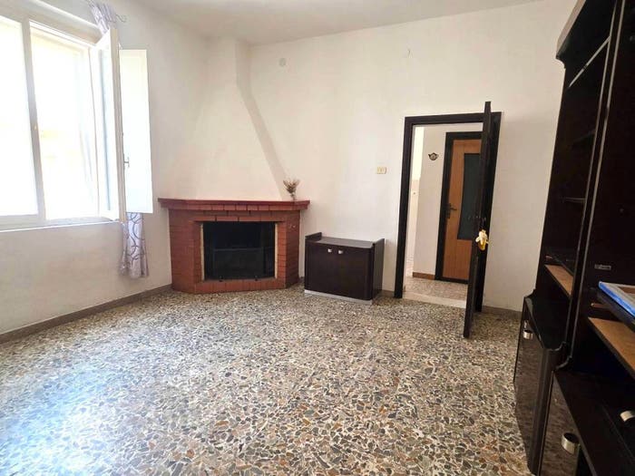 Appartamento con 5 locali in vendita in Via Logudoro, Pivarada, Alghero