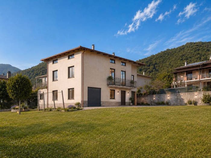 Casa con 6 locali in vendita in Via Borghetto, Purello, Fossato di Vico