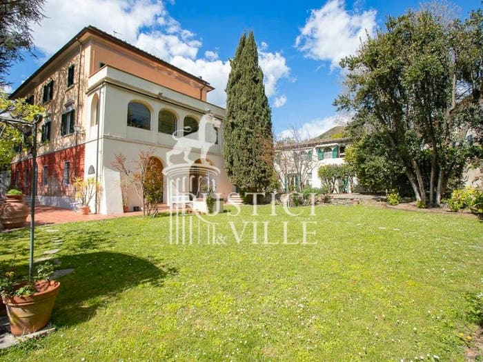 Casa con 6 locali in vendita in Piazza San Paolo all'Orto, San Francesco, Pisa