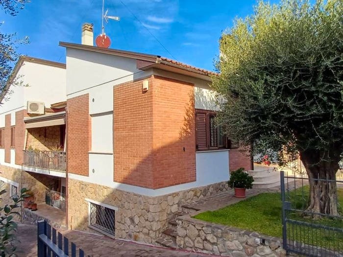 Casa con 5 locali in vendita in via San Sebastiano, Istia D'Ombrone Poggio la Mozza, Grosseto