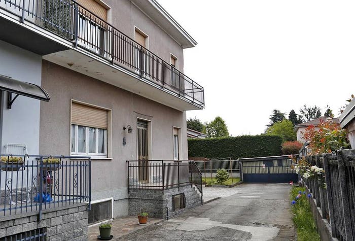 Casa con 6 locali in vendita in Via Donatello, Centro, Marnate