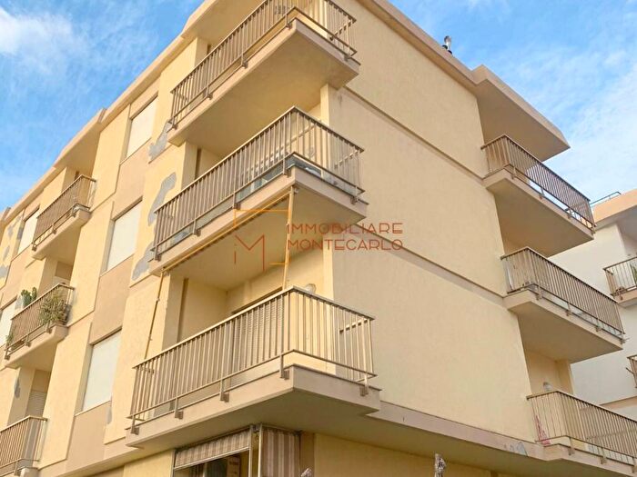 Appartamento bilocale in vendita in Centro, Bordighera