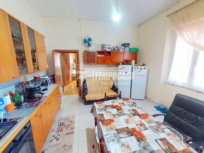 Appartamento trilocale in vendita in Via de Blasiis, Porto Turistico, Pescara