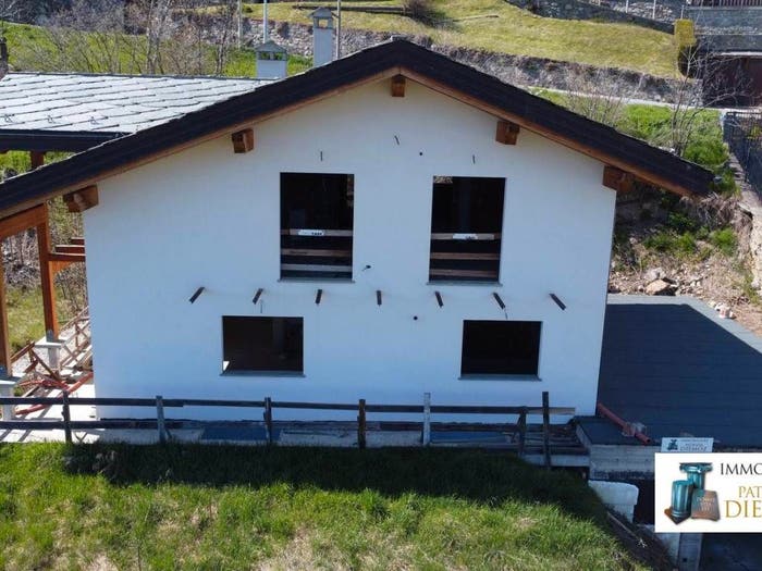 Appartamento con 6 locali in vendita in Villaggio Fontaine, Ville Sur Nus, Quart