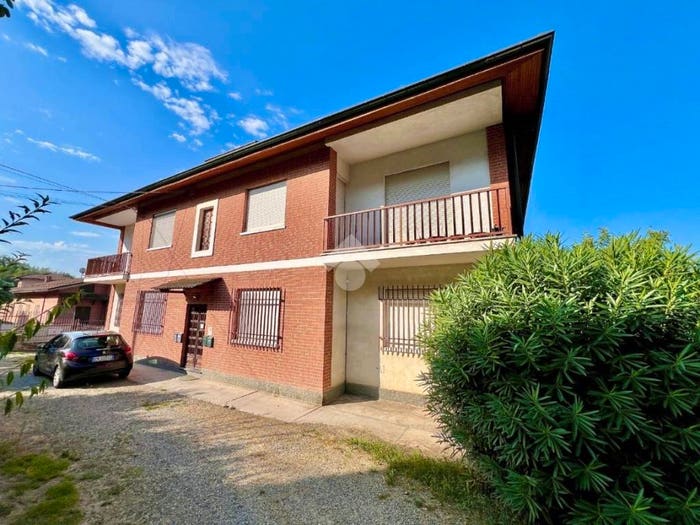 Appartamento quadrilocale in vendita in Via Cerruti, Centro, Montechiaro d'Asti