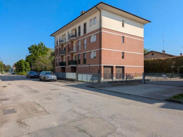 Appartamento trilocale in vendita in Via Benigno Zaccagnini, Centro, Ravarino
