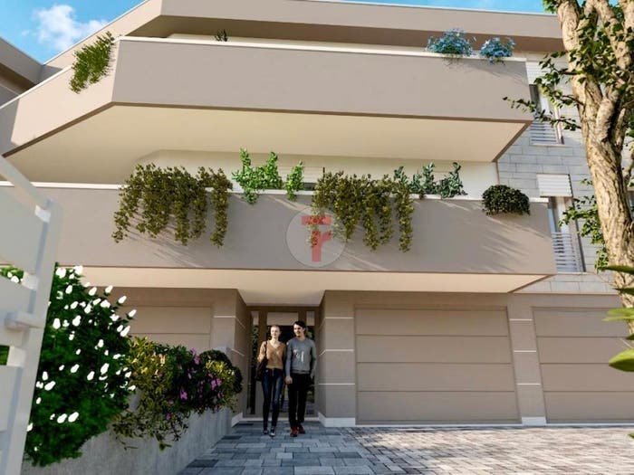 Appartamento quadrilocale in vendita in Via Maria Teresa Lisieux, San Giacomo Lion Carpanedo, Albignasego