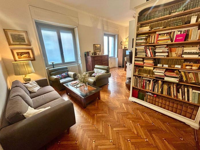 Appartamento quadrilocale in vendita in Viale Tunisia, Porta Venezia, Milano