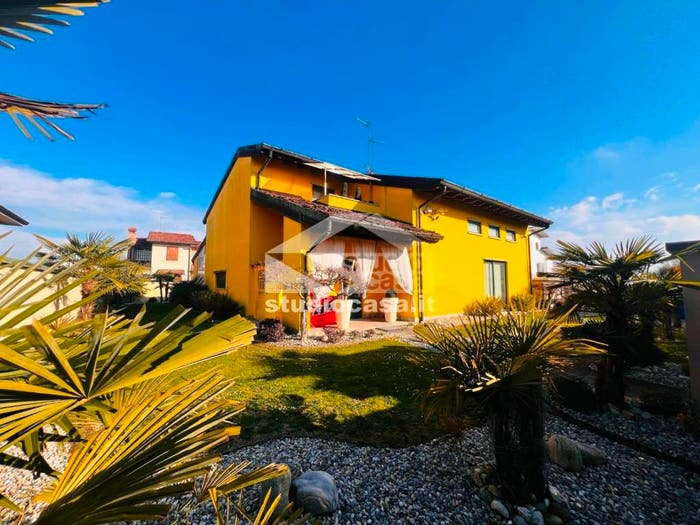 Casa con 5 locali in vendita in via giosuè carducci, Centro, Campagnola Cremasca