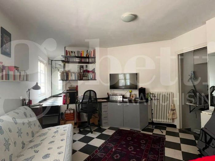 Appartamento monolocale in vendita in via Renato Fucini, San Giovanni, Lecco