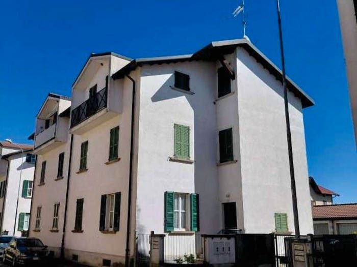 Appartamento bilocale in vendita in via XXV Aprile Vedano Olona VA, Centro, Vedano Olona