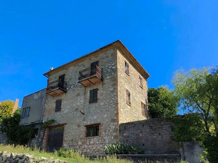 Appartamento con 6 locali in vendita in Contrada San Giacomo, Calvi dell'Umbria