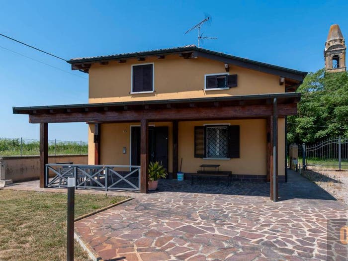 Casa con 5 locali in vendita in Via Ponticelli, Malalbergo