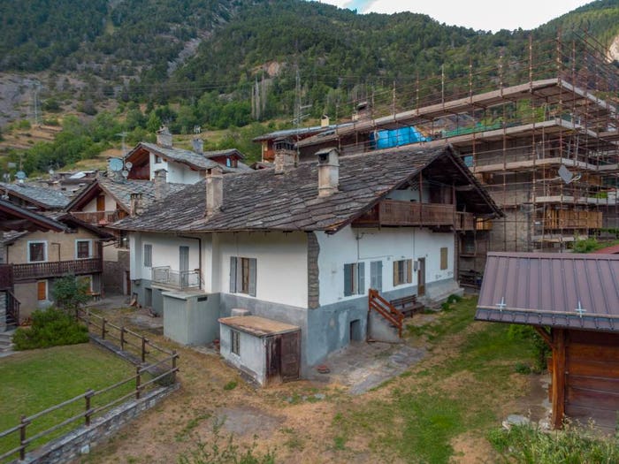 Casa quadrilocale in vendita in Via de Bosè, Centro, Morgex