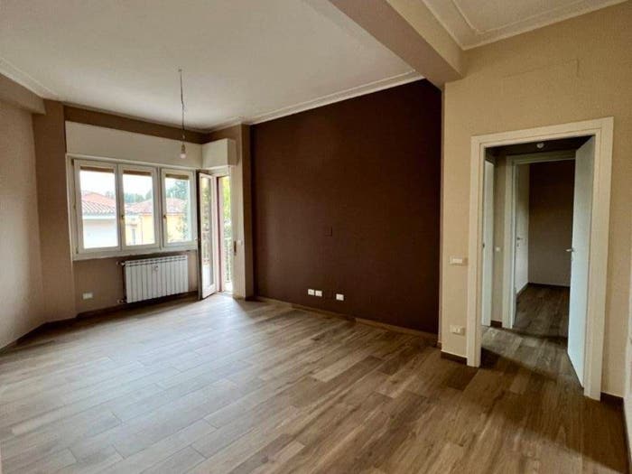 Appartamento trilocale in vendita in Via Giuseppe Garibotti, Centro, Cremona