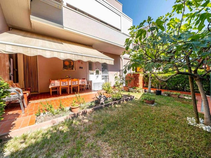 Appartamento trilocale in vendita in Via Cesena, Lido di Savio Lido di Classe, Ravenna