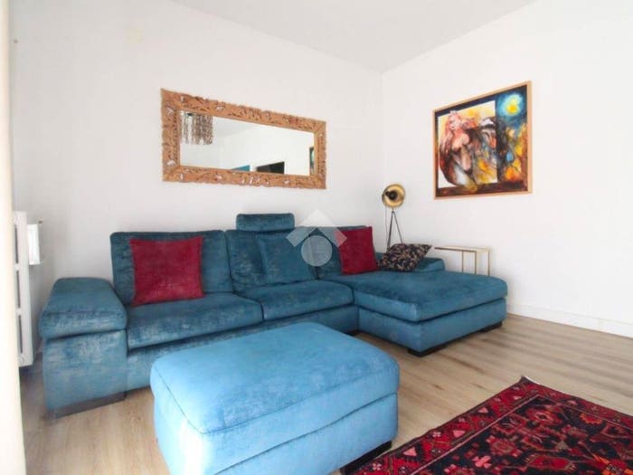 Appartamento con 5 locali in vendita in Via Giambattista Masciotta, Cese, Campobasso