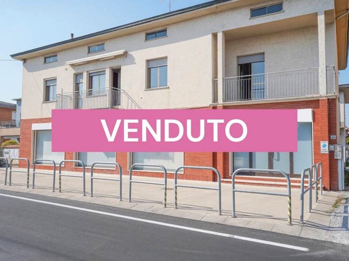 Appartamento quadrilocale in vendita in Via Pista Crespi, Zona Stadio Crespi, Brembate