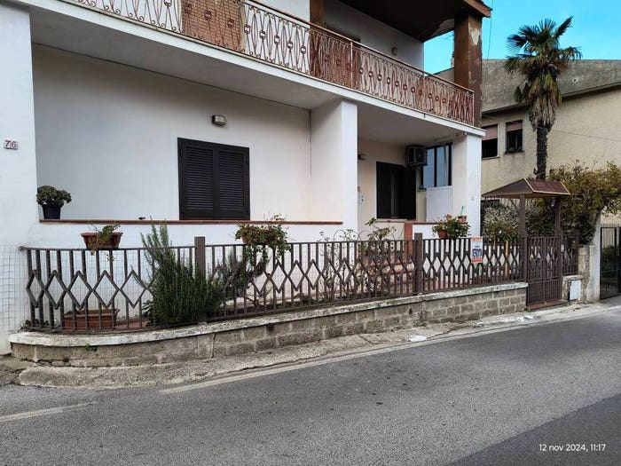 Appartamento trilocale in vendita in Via Vincenzo Bellini, Rotondi