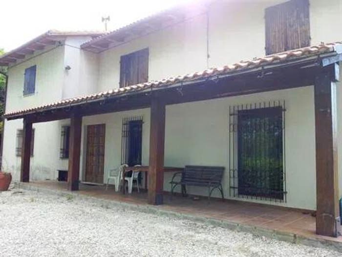 Casa con 6 locali in vendita in Centro, Mergo