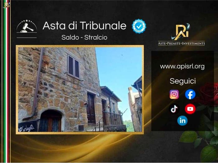 Appartamento quadrilocale in vendita in Vicolo Riforme A, Centro, Pitigliano