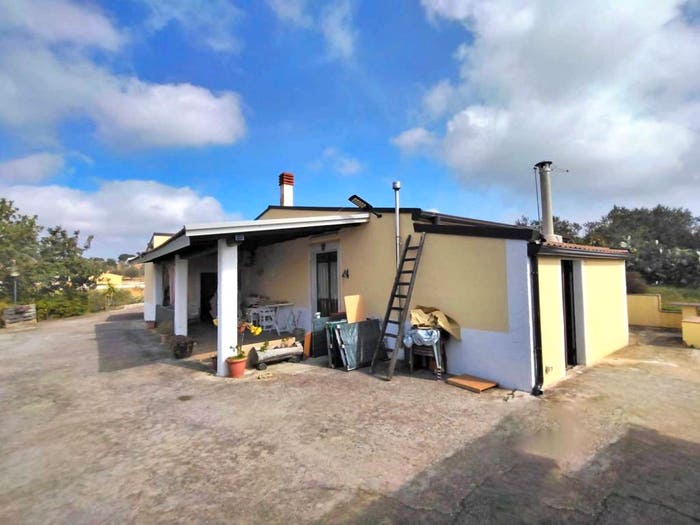 Casa quadrilocale in vendita in Contrada Camemi, Piazza Armerina