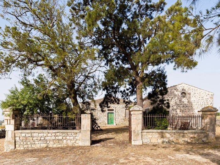 Casa con 6 locali in vendita in Strada Statale Sud Occidentale Sicula, Michelica, Modica
