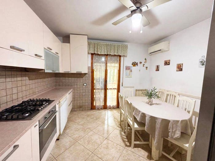 Casa con 6 locali in vendita in Via Piantalbis, Badia Musigliano, Cascina