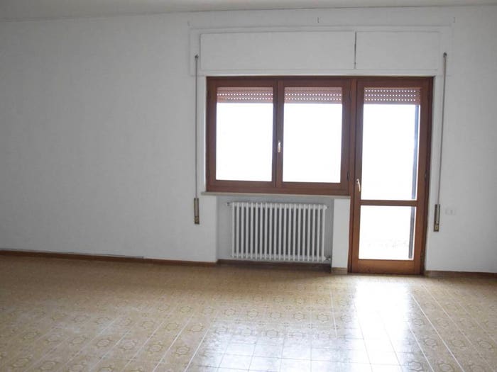 Appartamento con 5 locali in vendita in Lungomare Giovanni Caboto, Gaeta