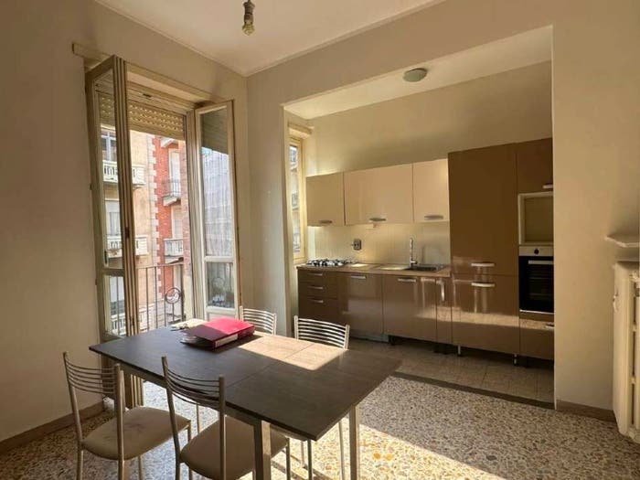 Appartamento bilocale in vendita in via Moretta, Cenisia, Torino