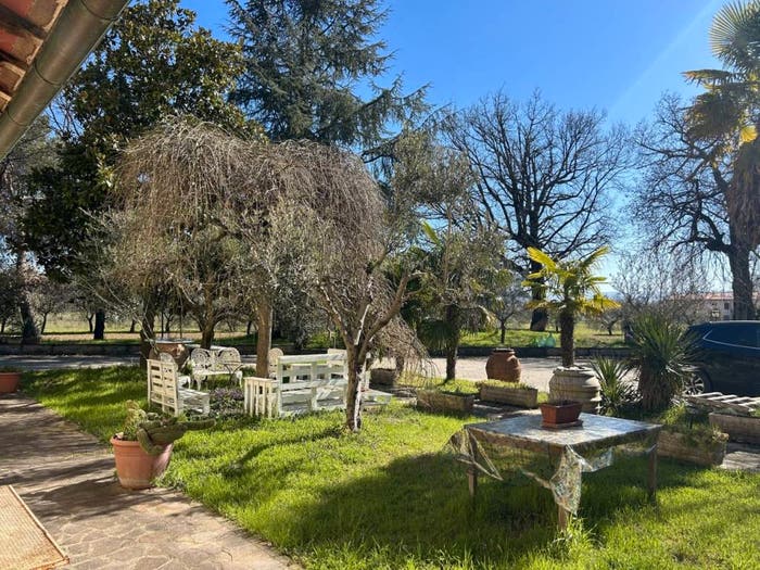 Casa con 6 locali in vendita in Quarata, Arezzo