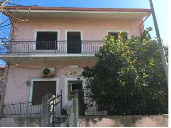 Casa quadrilocale in vendita in Via Flumendosa, Morgongiori