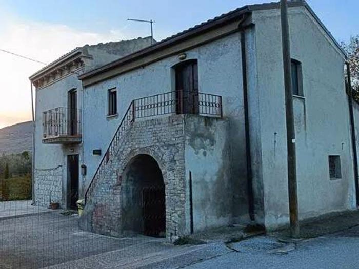 Casa con 6 locali in vendita in Via Passolanciano, Piane D'Archi Quadroni, Archi