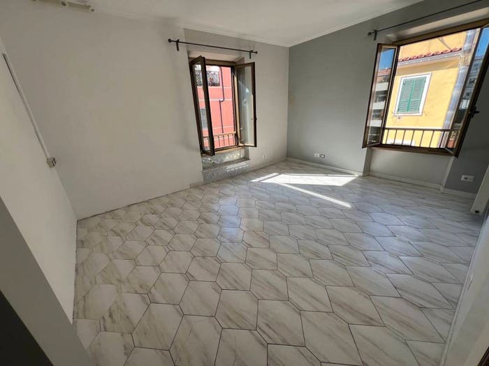Appartamento trilocale in vendita in Via Accursio, Baldo degli Ubaldi, Roma