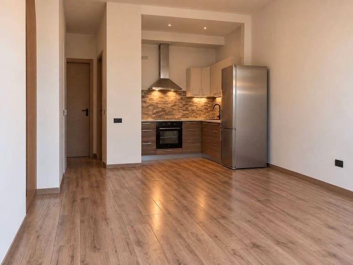 Appartamento bilocale in vendita in Via Zoli, Pusiano