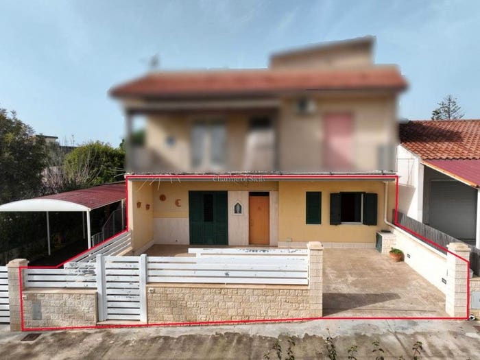Casa con 5 locali in vendita in Via Caltagirone, Marina di Modica, Modica