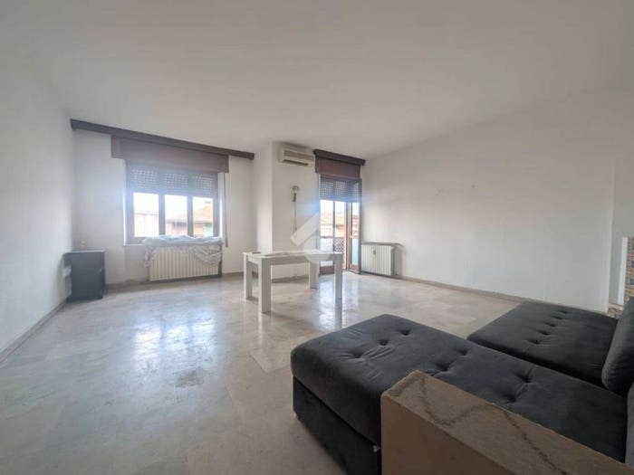 Appartamento quadrilocale in vendita in Corso Bagni, Centro, Acqui Terme