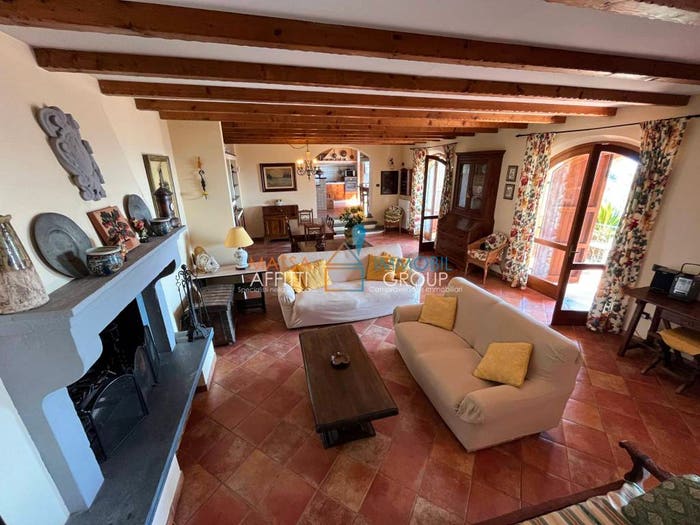 Casa con 6 locali in vendita in Via San Lorenzo, Romagnano, Massa