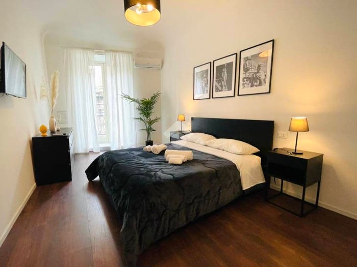 Appartamento quadrilocale in vendita in Via del Parlamento, Kalsa, Palermo