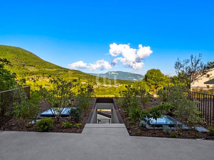 Casa quadrilocale in vendita in Via degli Alpini, Castion Veronese, Costermano sul Garda